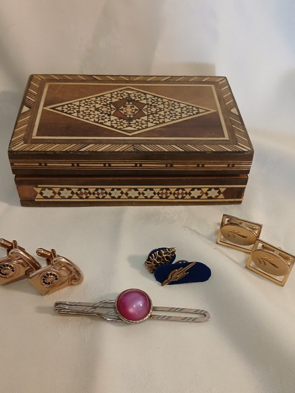 Vintage Micro Mosaic Persian Box w/Tie Clip, Cuff Links, Tie Pins